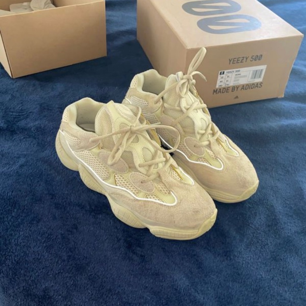 Yeezy 500 moon yellow